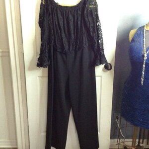 Adrianna Papell "16" Lacy Pantsuit/Jumper, Classy and Classic, Black, 3/4 Sleeve